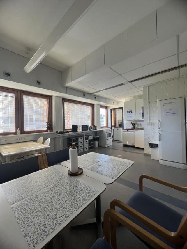 Hmi Smart Group 667 Vandrarhem Helsingfors Exteriör bild